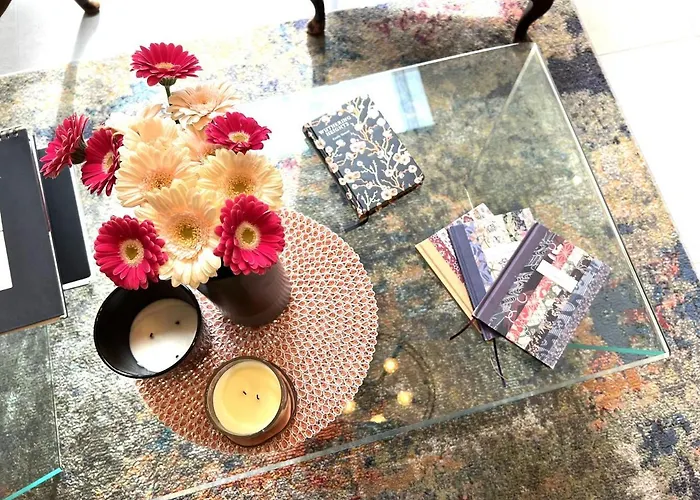 4 Bed House Sleeps 7 - Parking Garden Wifi Дом отдыха